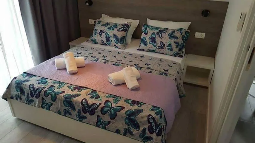 Apartmani Luce Zara Appartamento